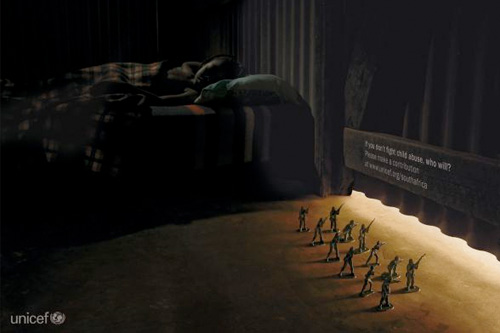 Unicef: Toy soldiers